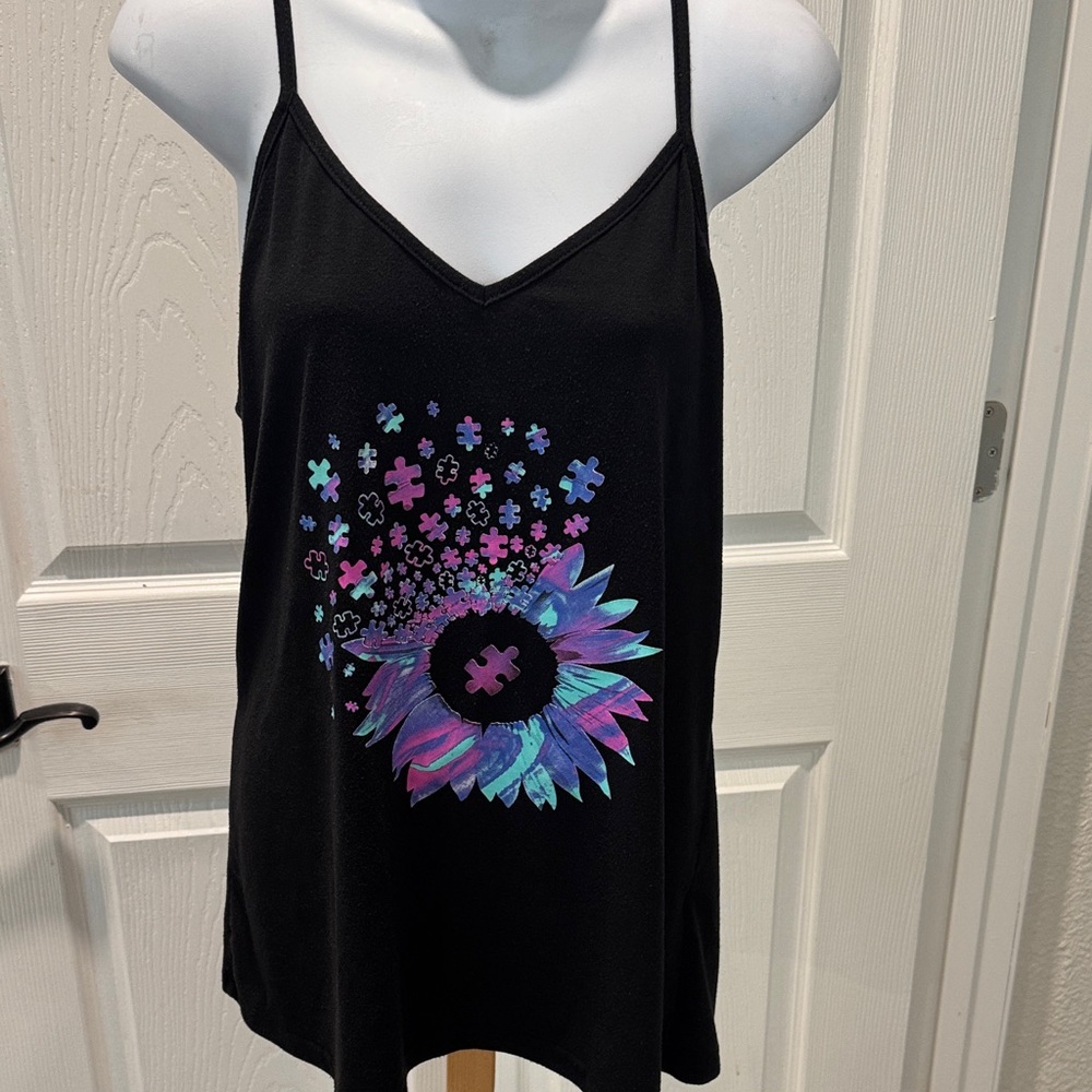 Black Floral Graphic Women's Top